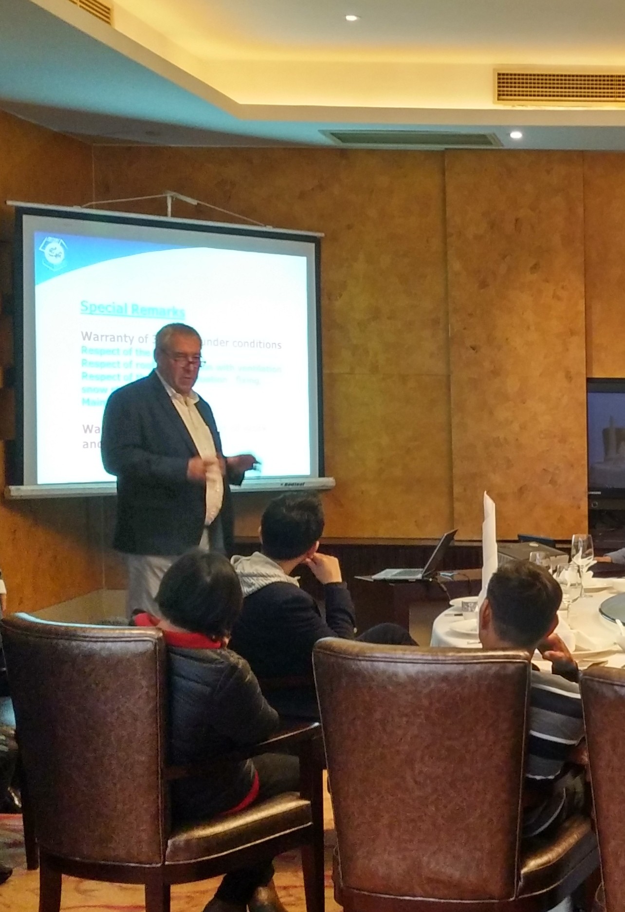 IMG_20161208_163705_HDR.jpg IMG_20161208_163705_HDR.jpg